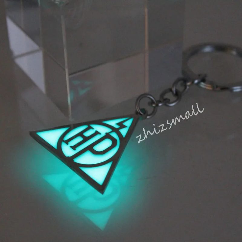 Magical Triangle Lightning Pendant Keychain for Fans