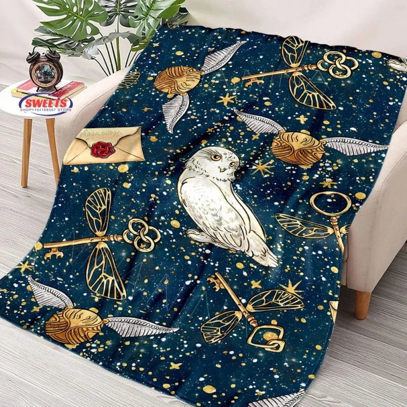 Soft Flannel Magic Hat Pattern Cozy Throw Blanket - Image 16