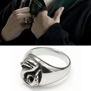 Slytherin Family Crest Badge Ring Collectible Jewelry